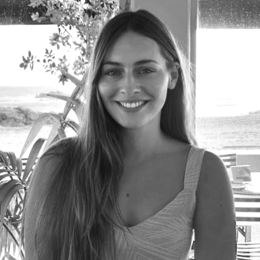 About 1 Holly - Senior LCA Specialist